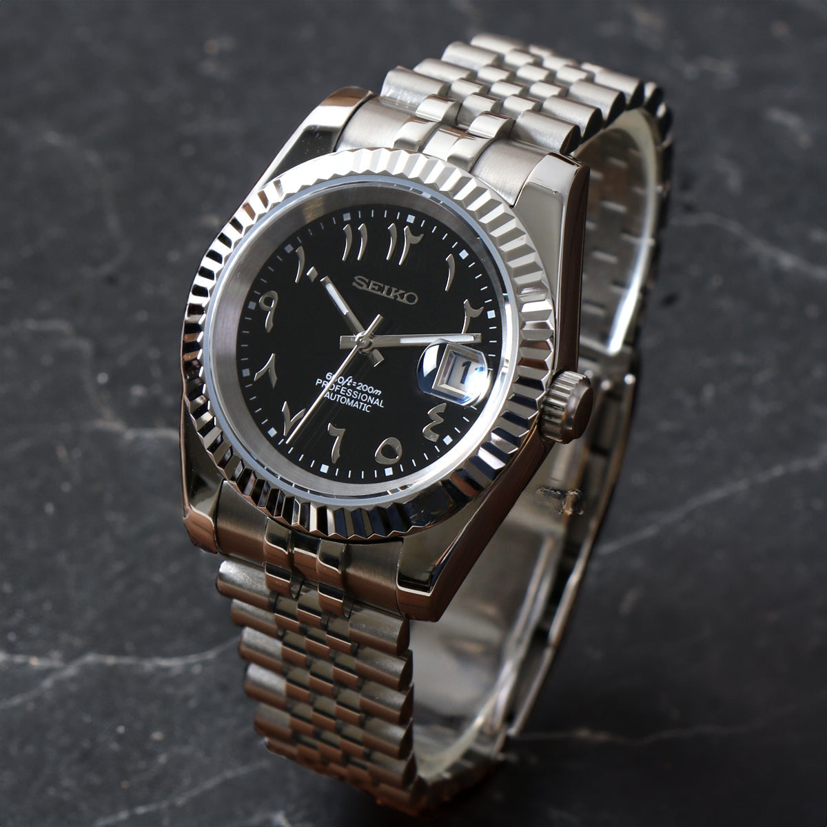 Montre Justeiko | Arabic | Black